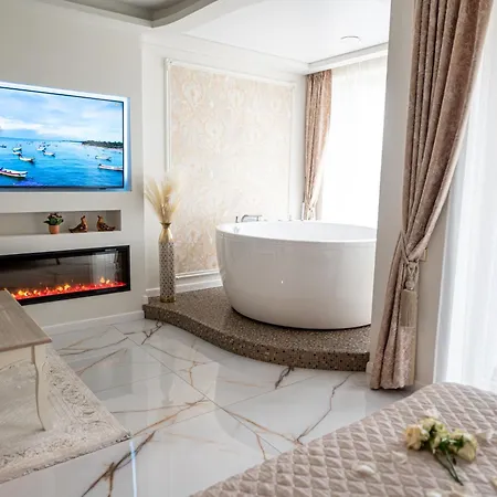 Amj Royal - 120 - Royal Classic Lägenhet